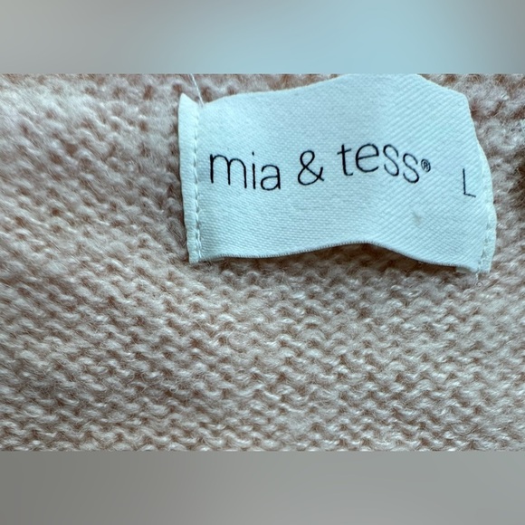 Mia & Tess “ Love” V Neck Knit Long Sleeve Rose Sweater Womens Large - Picture 4 of 11